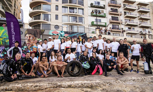 Grant Thornton and Diveshack remove half a ton of debris from Qui Si Sana